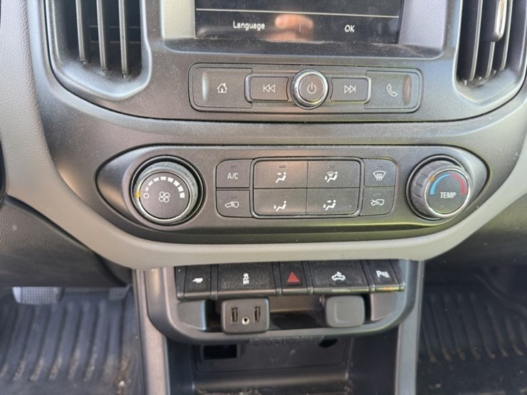 2019-chevrolet-colorado-image-22