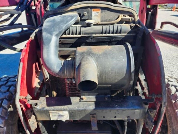 2013-mahindra-5010-hst-image-30