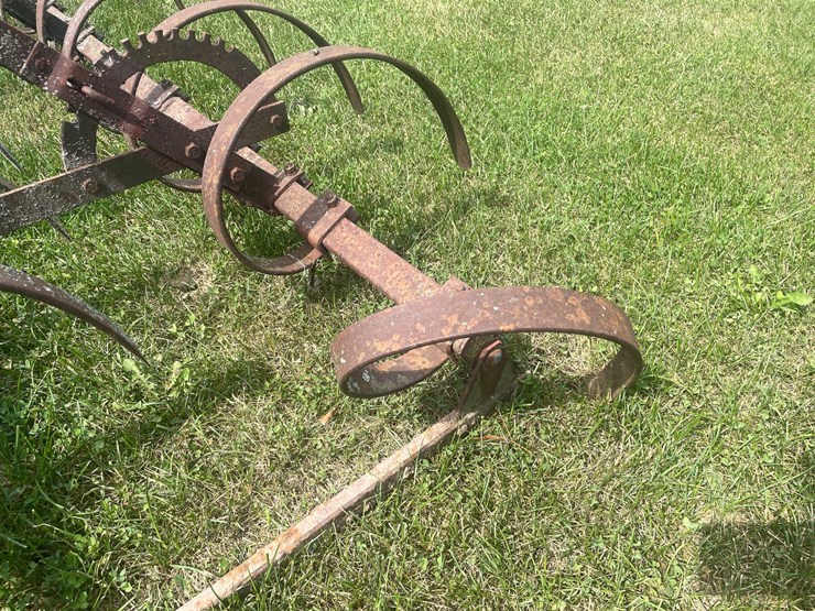 #1632-•-spring-tooth-harrow-image-13