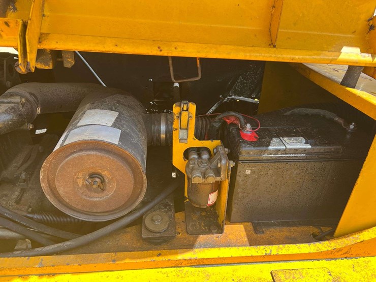 2005-jcb-506c-image-17