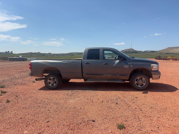 2006-dodge-3500-image-4