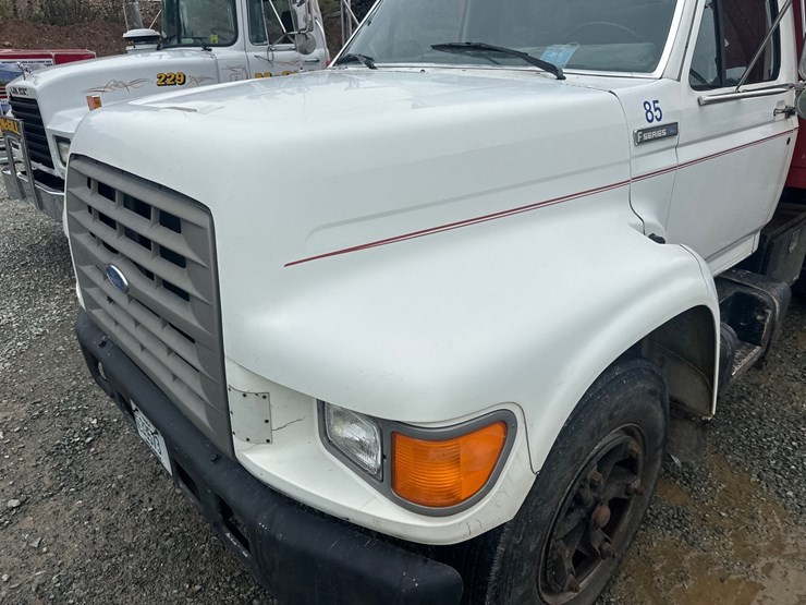 #61462-•-1995-ford-f-series-single-axle-dump-truck-image-10
