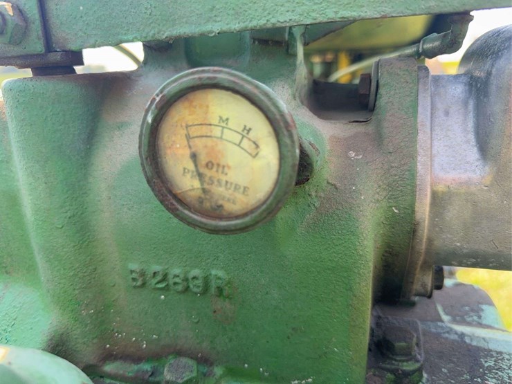 john-deere-b-image-32