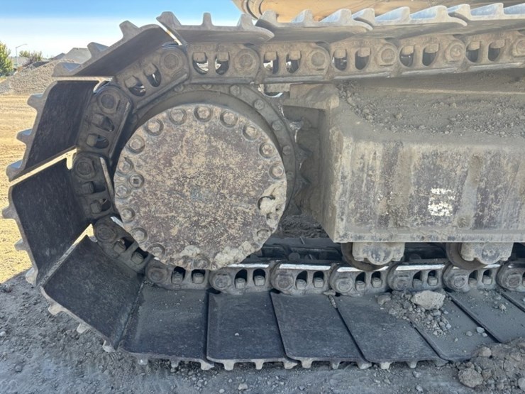 2013-komatsu-pc228us-lc-8-image-16