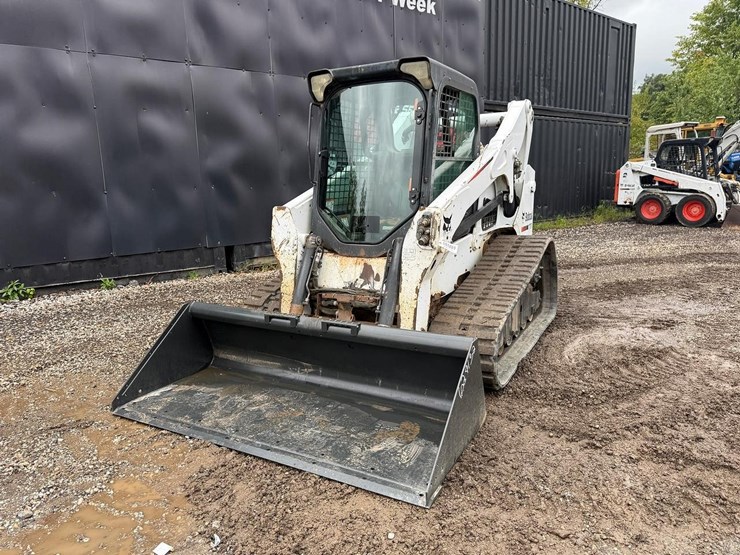 2012-bobcat-t750-image-7