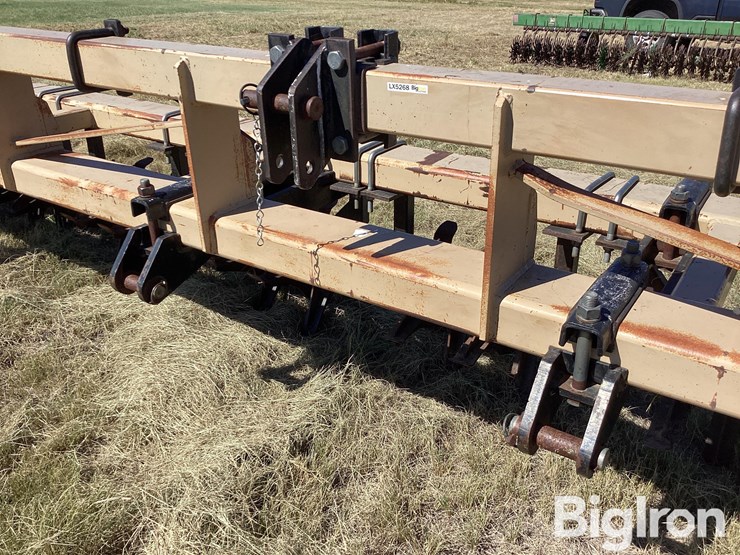 hamby-13-row-32’-sand-fighter-bar-image-9
