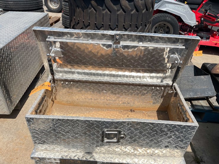 #9126-•-aluminum-utility-boxes-(03)-image-4