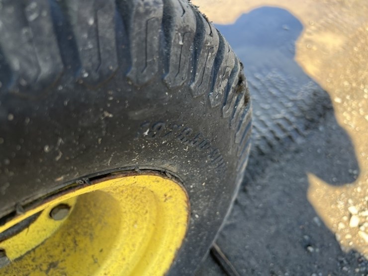 john-deere-f1145-image-16