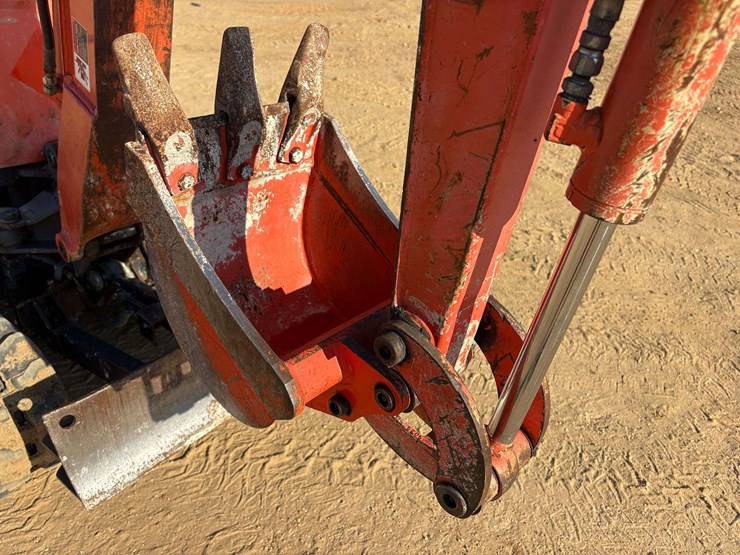 2019-kubota-k008-3-image-12
