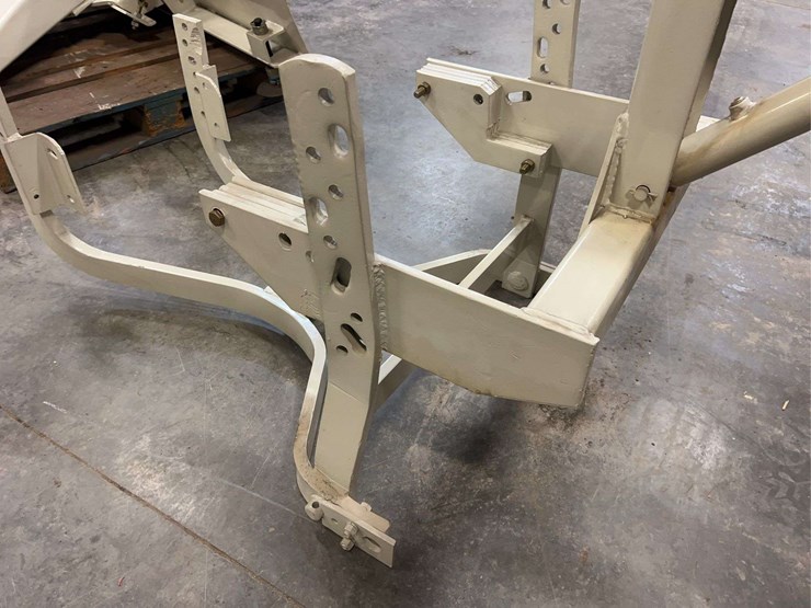 international-harvester-6’-hydraulic-lift-snow-blade-image-17