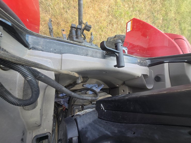 #26371-•-case-farmall-115u-tractor-image-50