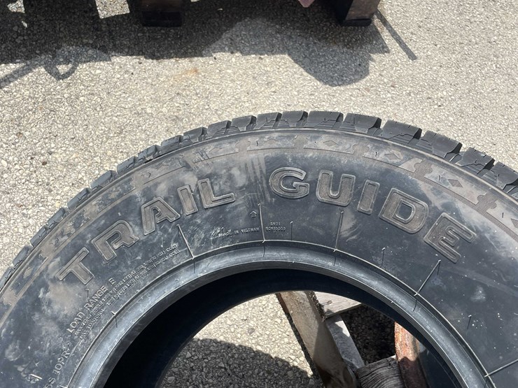 #10548-•-tire-and-rims-image-7