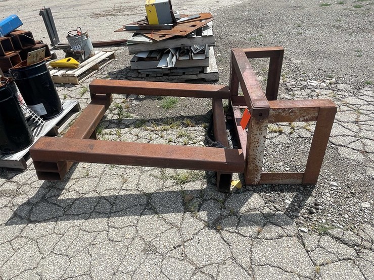 #10614-•-(2)-steel-structures-image-2