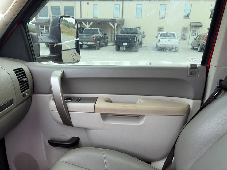 #244-•-2013-chevrolet-silverado-service-truck-image-20