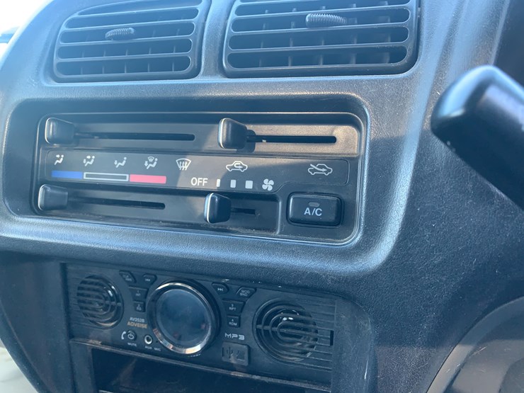 suzuki-multi-purpose-vehicle-image-19