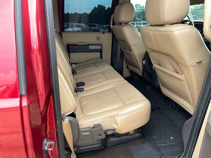 2014-ford-f350-image-16