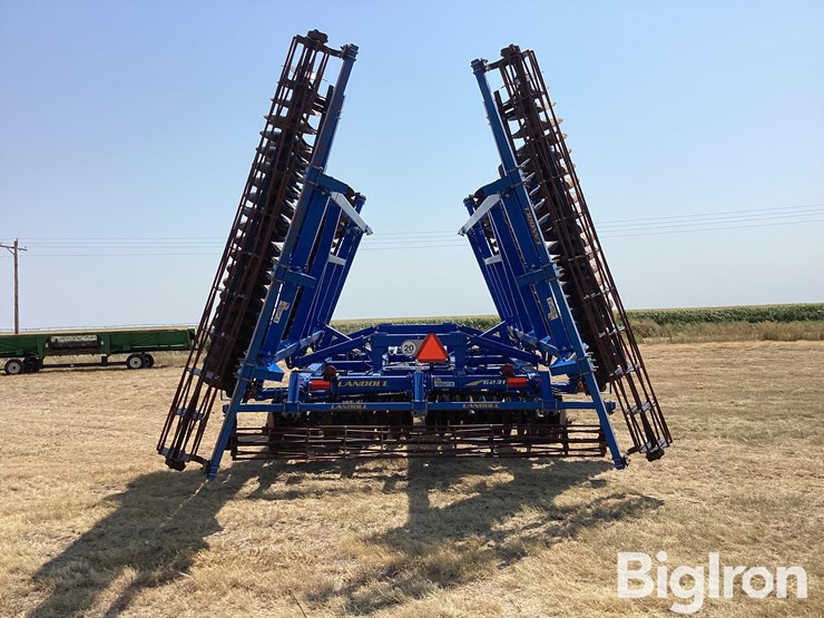 2022-landoll-6231-36-image-6