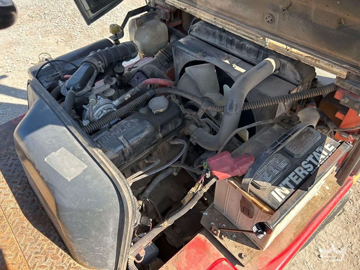 2000-nissan-pj01a18p-3,500lb.-lp-forklift-image-7