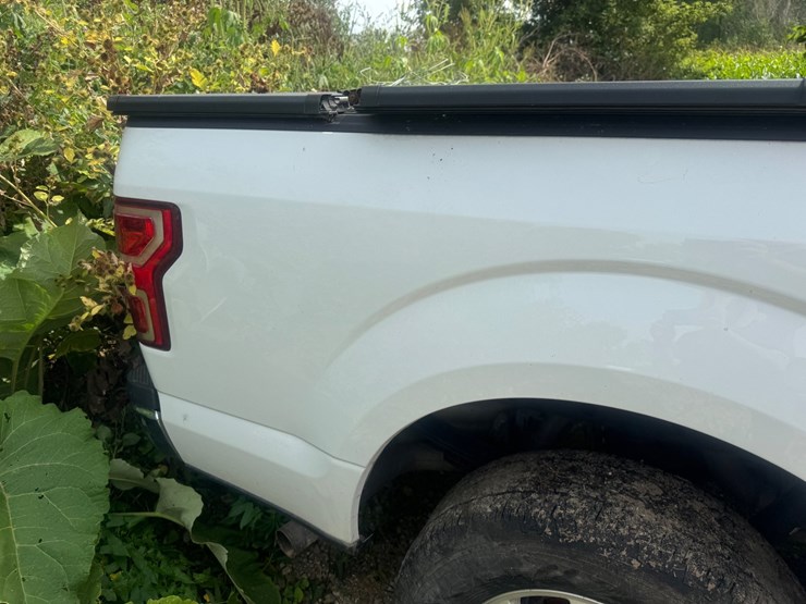 2019-ford-f150-xlt-image-24