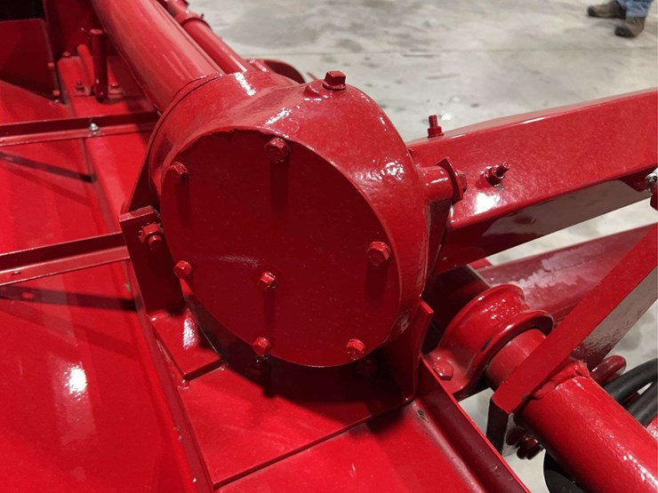 international-harvester-2a-6’-hay-conditioner-image-13