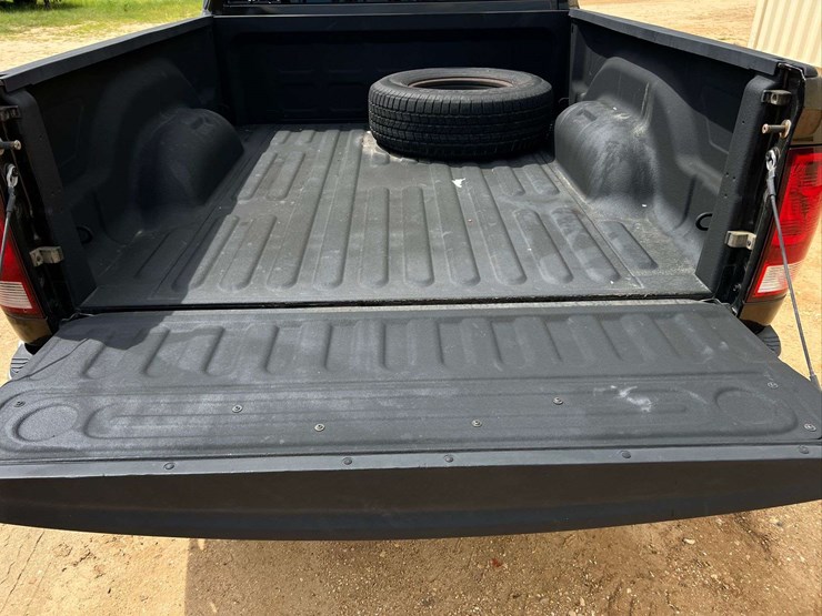 2014-ram-1500-tradesman-image-45