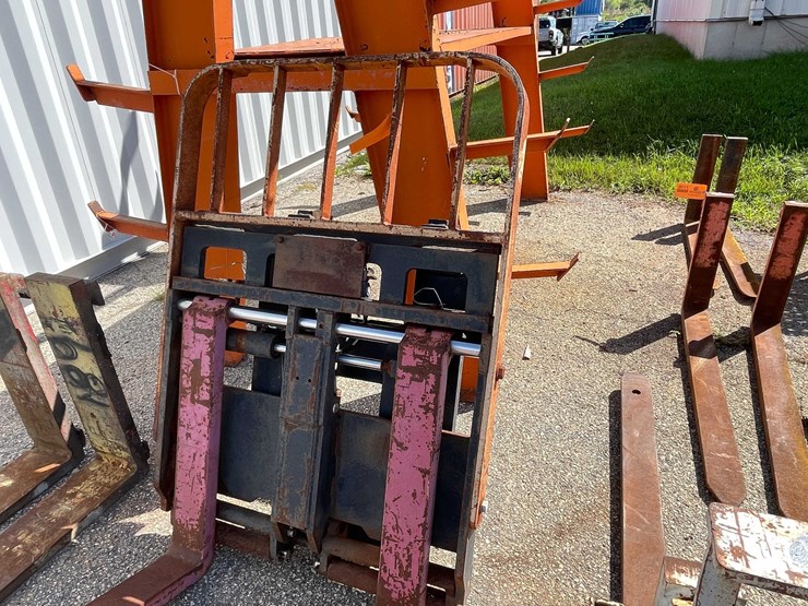 #9009-•-rod-style-forklift-carriage-with-side-shift-(shed)-image-2