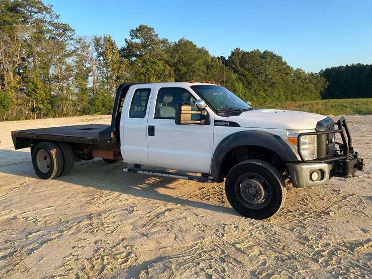 2013-ford-f550-image-4