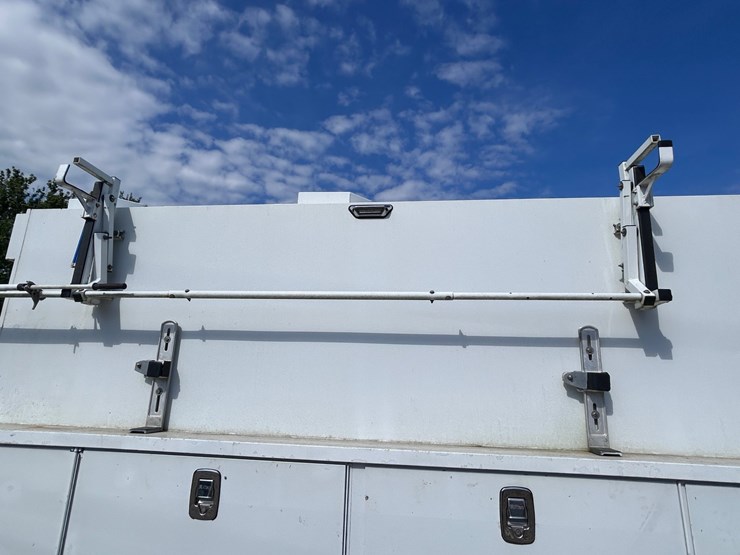 #212-•-2014-saub-pull-behind-service-trailer-image-31
