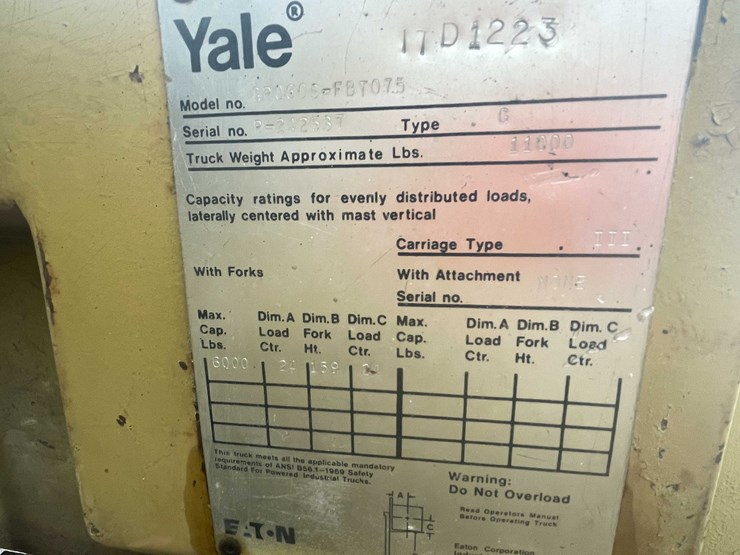 #10490-•-yale-fork-lift-image-22