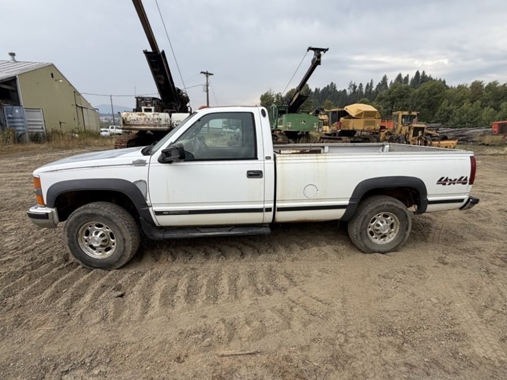 1997-chevrolet-3500-image-2