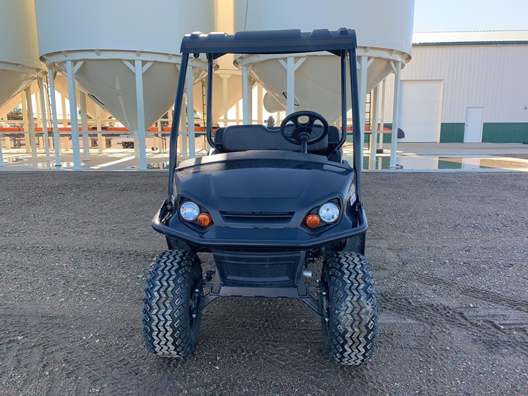 tracker-ox-400-utv-image-9