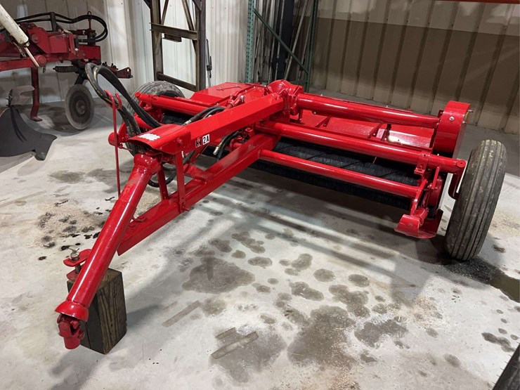 international-harvester-2a-6’-hay-conditioner-image-2