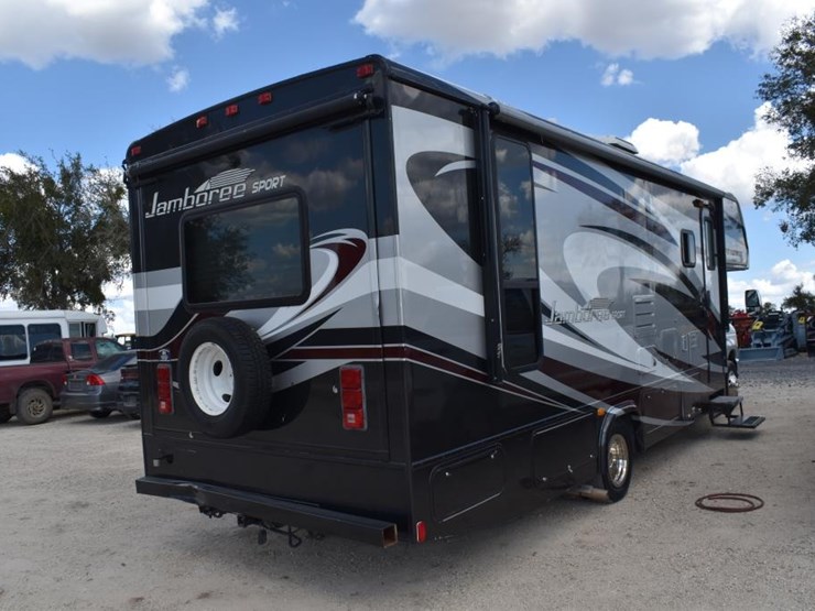 2011-ford-jamboree-sport-motorhome-(vin-#-1fdxe4fs2bdb26416)-(showing-appx-image-4