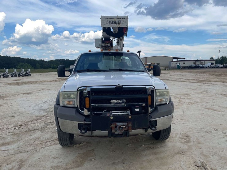 2005-ford-f550-image-5