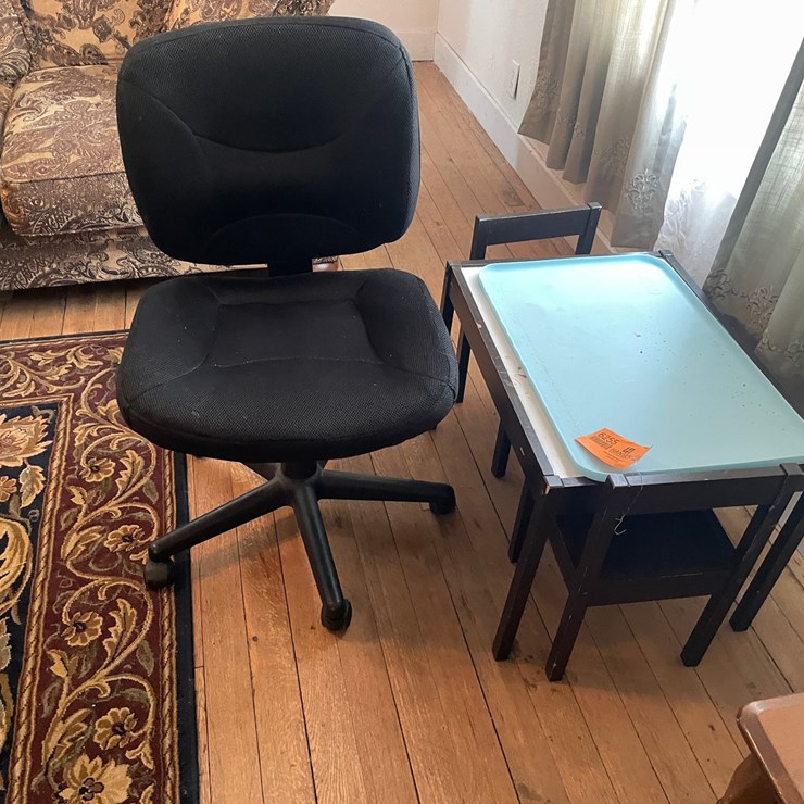 #6255 • Childrens Table and (2) Chairs