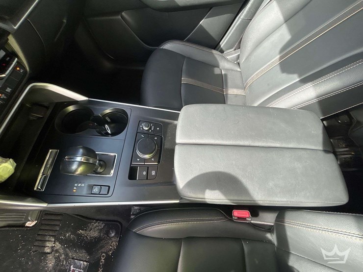 2024-mazda-cx90-image-17