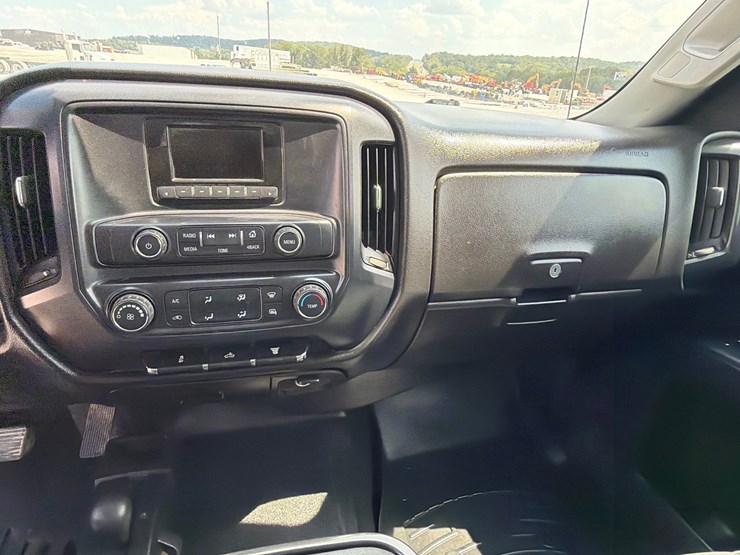 #251-•-2015-gmc-sierra-service-truck-image-20