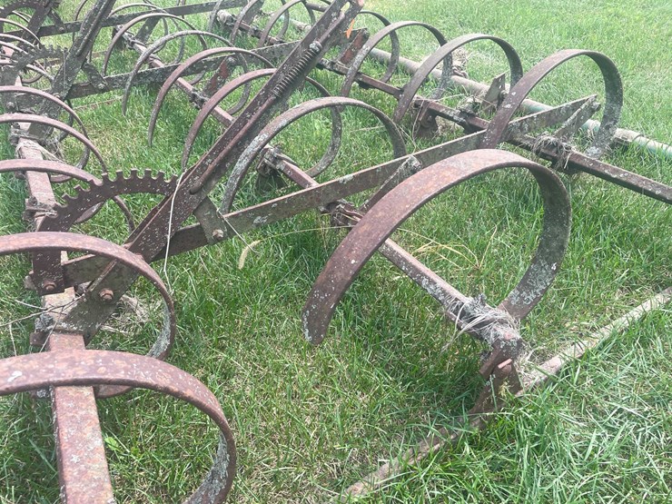 #1632-•-spring-tooth-harrow-image-10