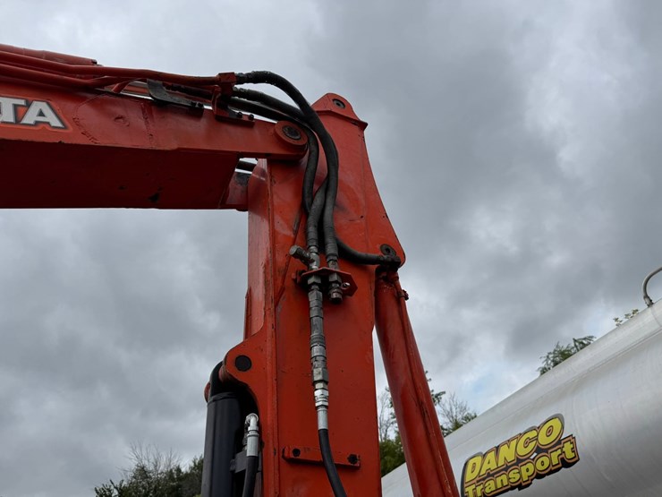 kubota-kx080-3-image-30