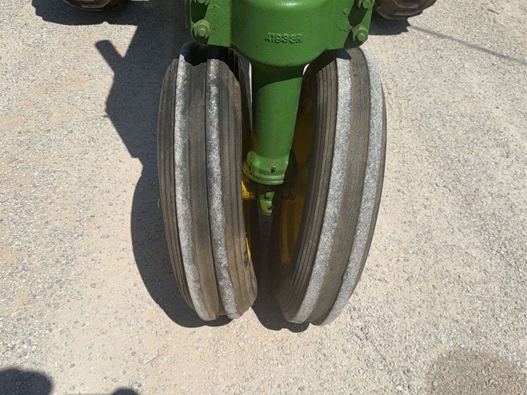 john-deere-a-image-12