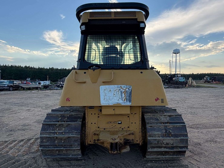 2016-caterpillar-d6k2-lgp-image-6