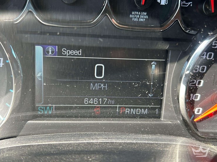 2016-chevrolet-c3500-image-6