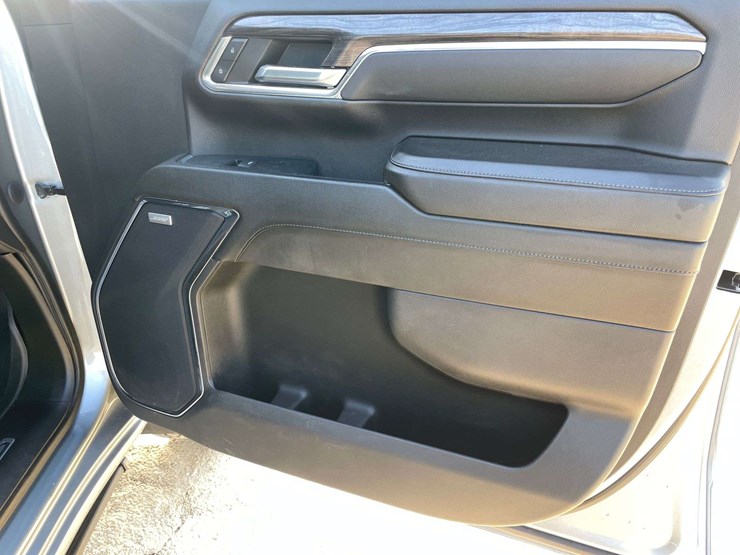 2024-chevrolet-silverado-2500-image-19