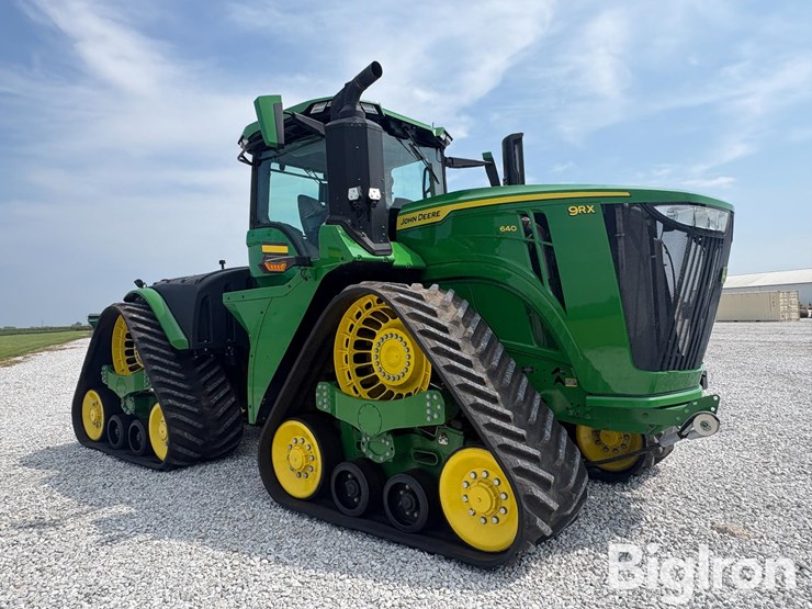 2025-john-deere-9rx-640-image-3