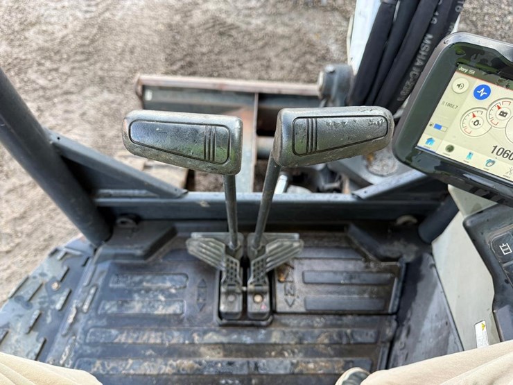 2020-bobcat-e42-image-25