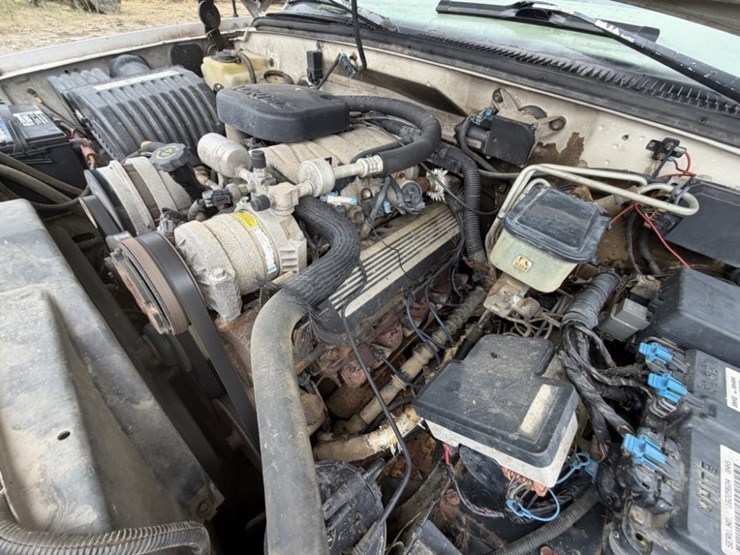 1997-chevrolet-3500-image-18