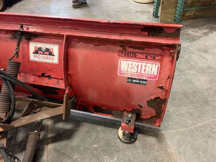 western-6’-6”-snow-blade-image-5