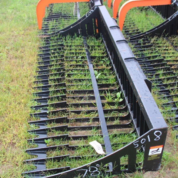 #5018 • 78'' skid steer rock bucket