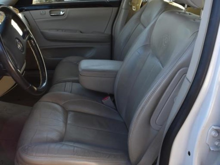 2010-cadillac-cavender-(vin-#-1g6ka5ey0au132741)-(showing-appx-157,480-mile-image-5