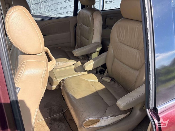 2010-honda-odyssey-image-19
